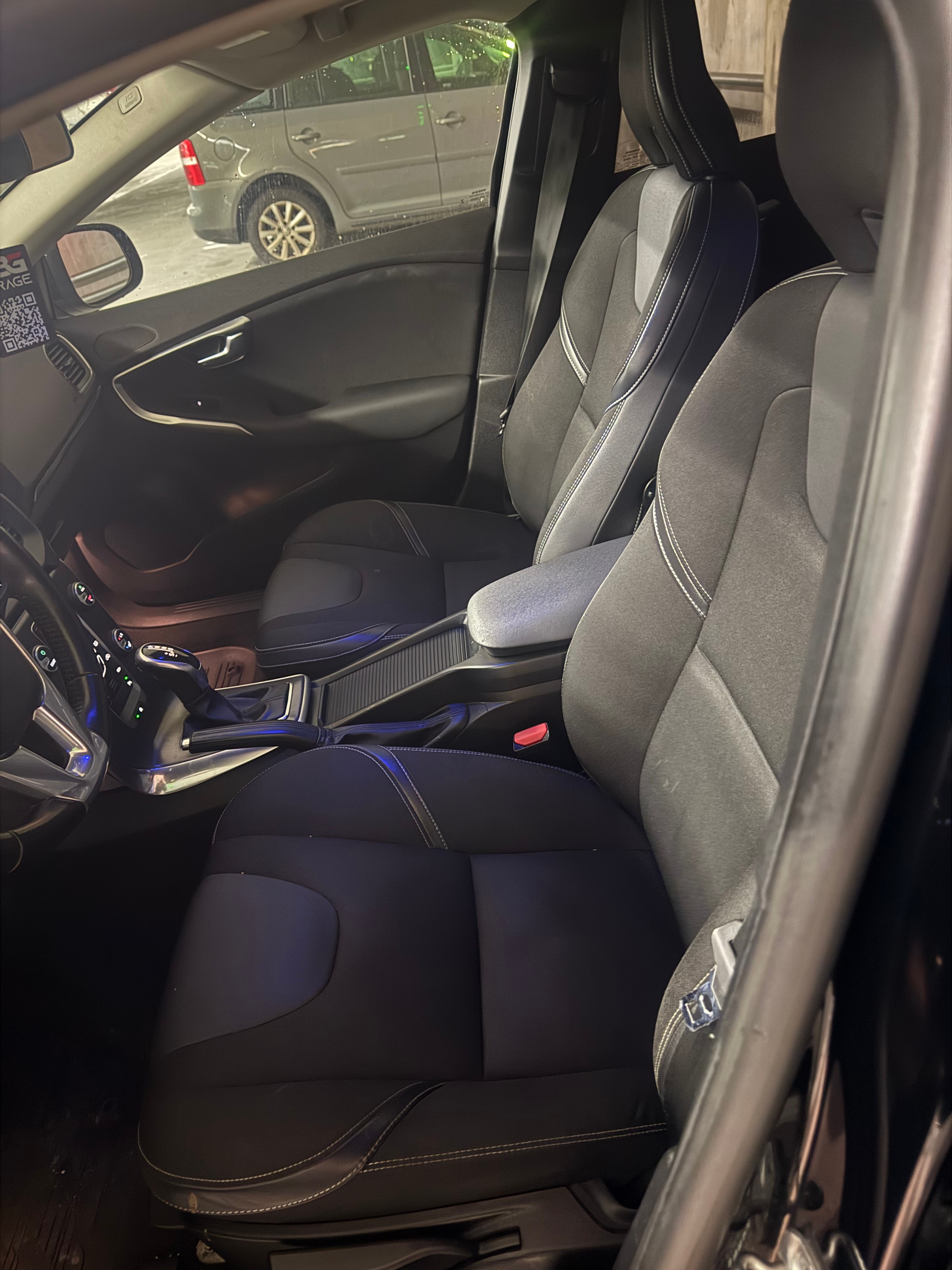 Volvo V40 D3 Geartronic 2016, bild 5/10