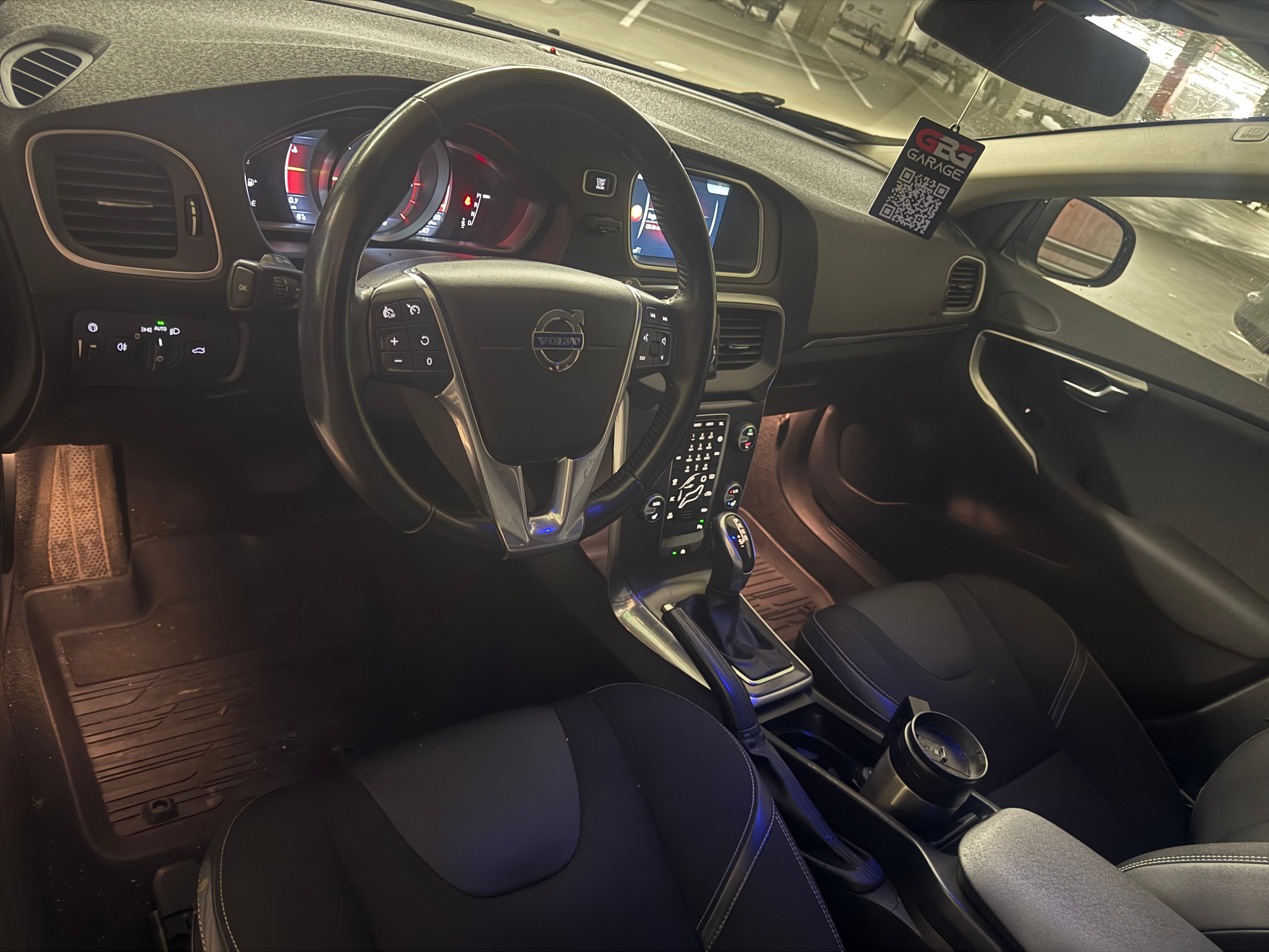 Volvo V40 D3 Geartronic 2016, bild 3/10