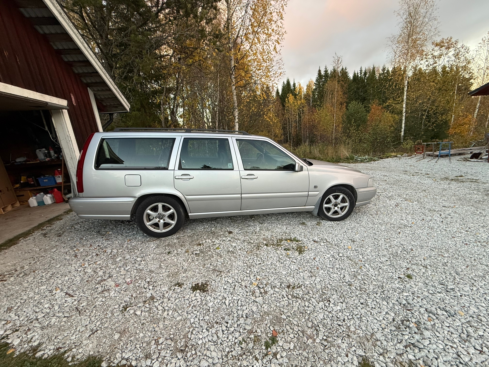 Volvo V70 1998, kuva 3/8
