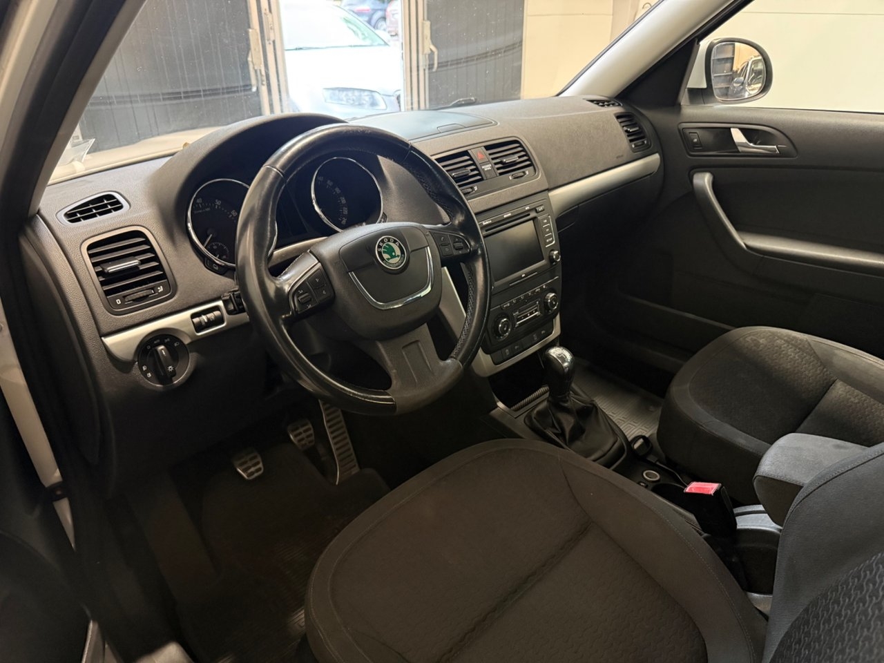 Skoda Yeti 1.2 TSI Experience 2010, bild 4/7