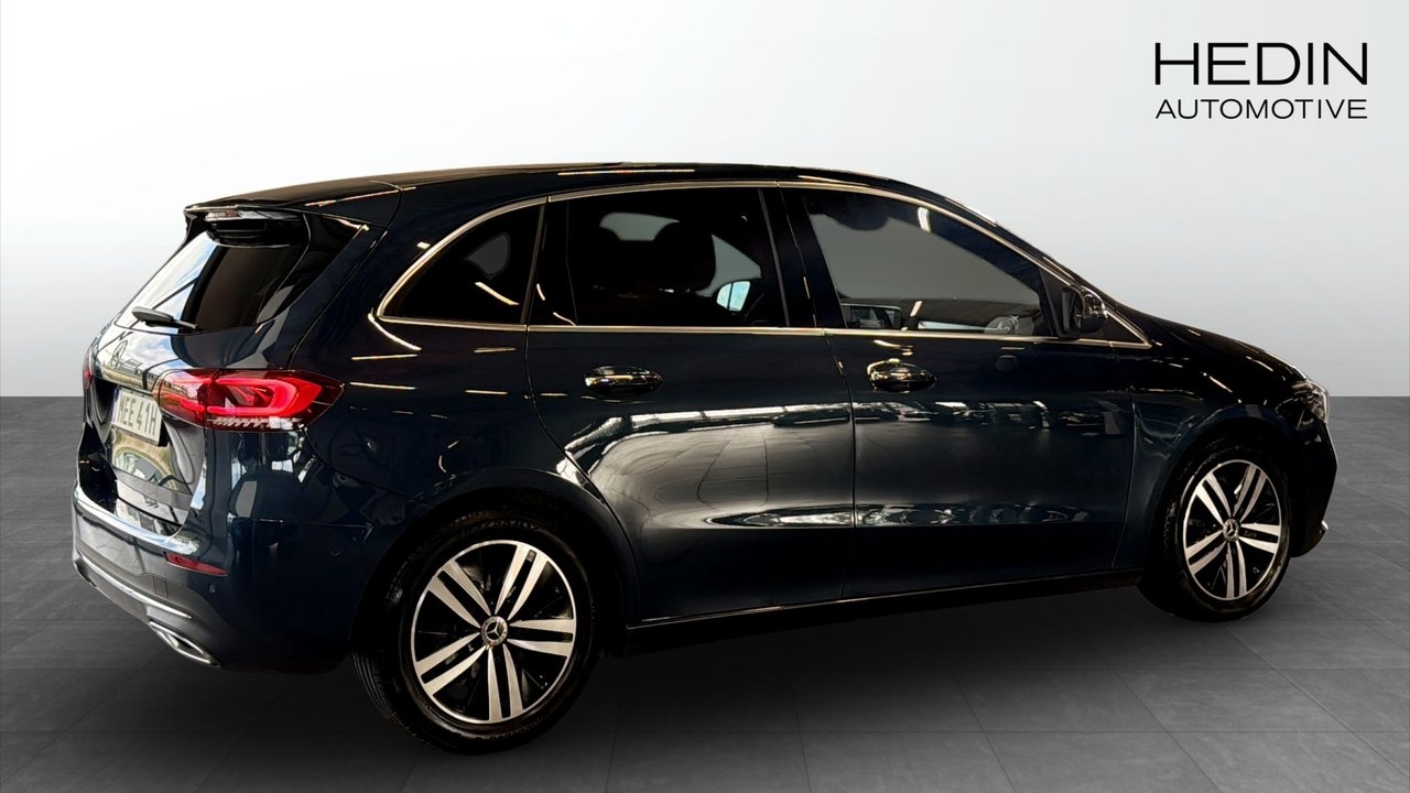 Mercedes-Benz B