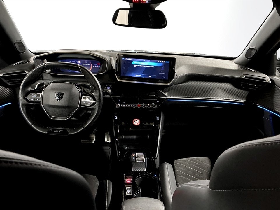 Peugeot 2008 1.2 PureTech 130 GT 2025, bild 6/10