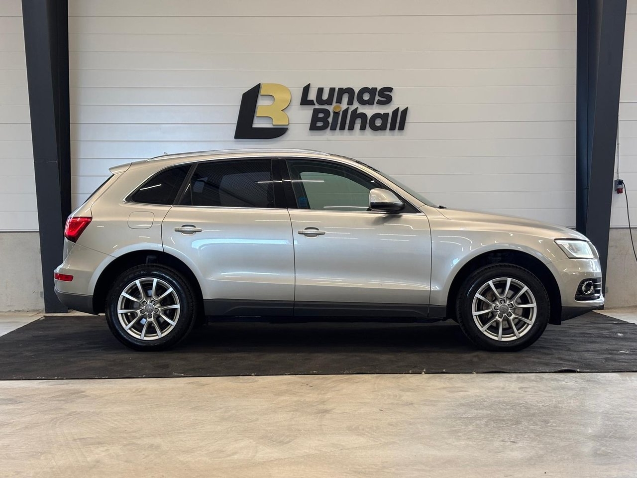Audi Q5 2.0 TDI Design 2013, kuva 3/10
