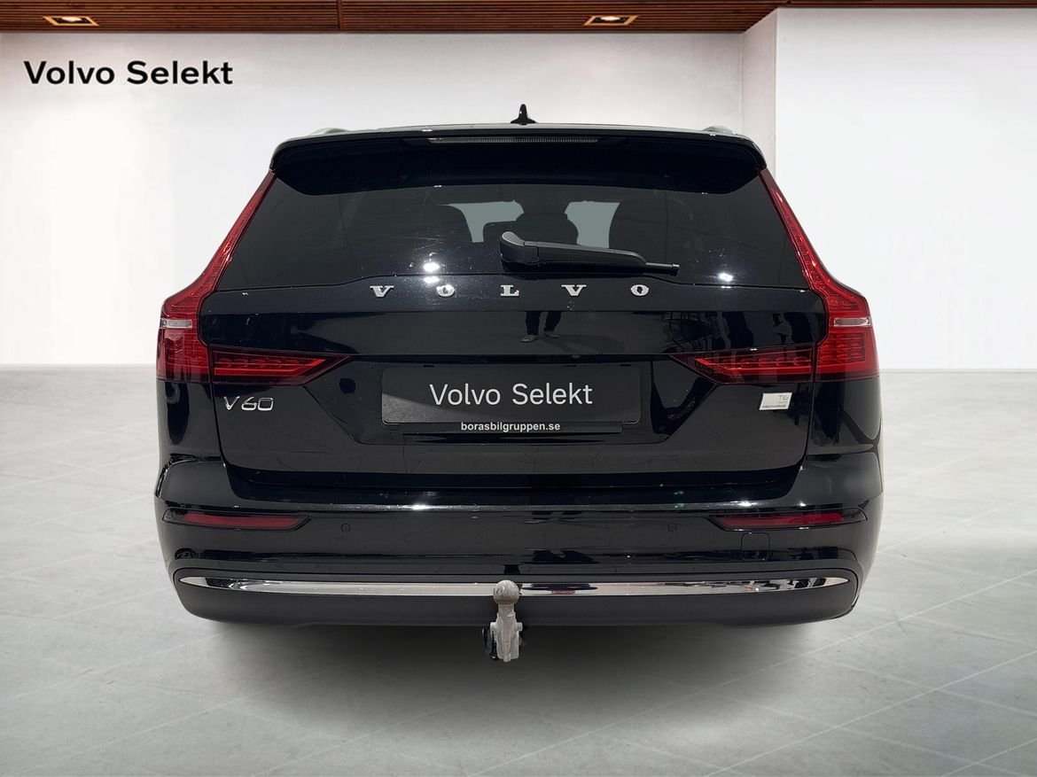 Volvo V60 Core Bright 2024, bild 7/10