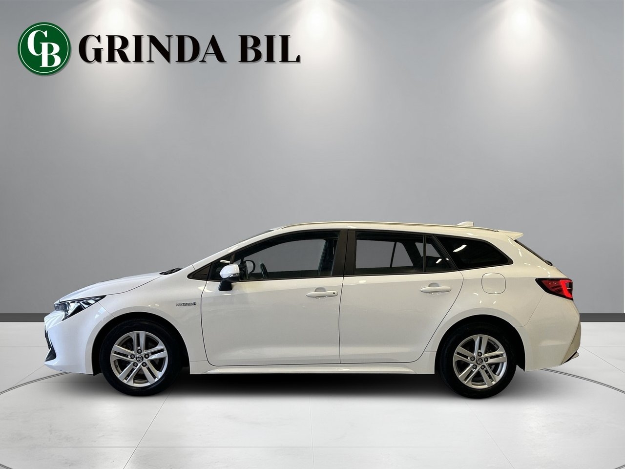 Toyota Corolla 1.8 Hybrid 2020, bild 2/10