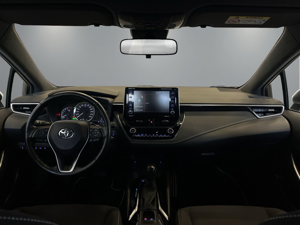 Toyota Corolla 1.8 Hybrid 2020, photo 10/10