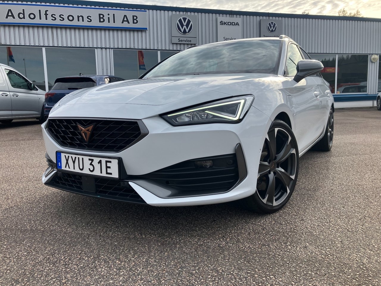 Cupra Leon 2024, bild 2/10