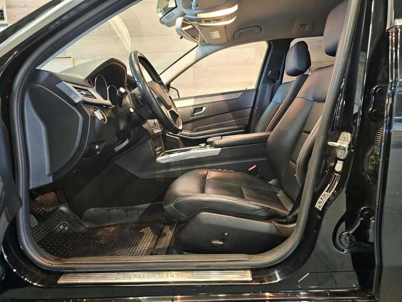 Mercedes-Benz E 220 T BlueTEC 9G-Tronic 2016, bild 5/10