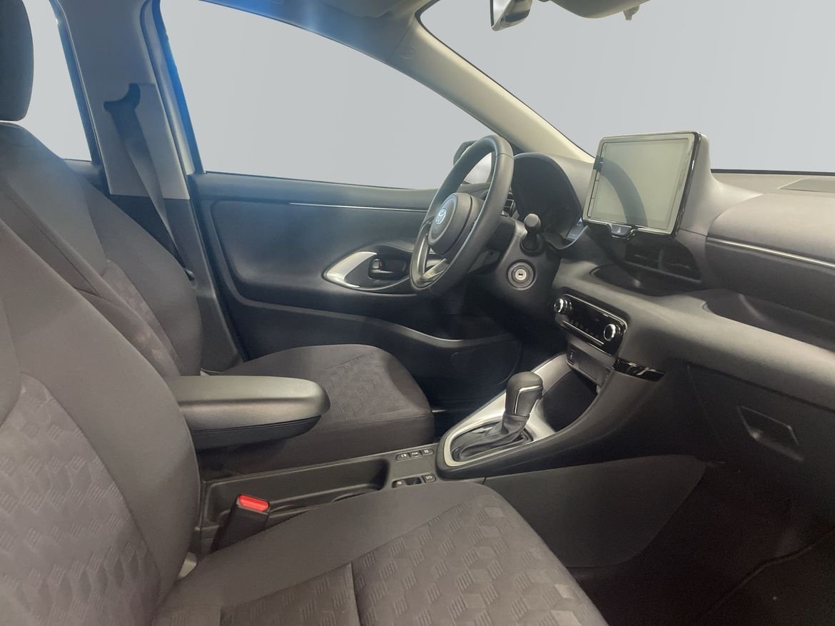 Toyota Yaris 1.5 Hybrid 116 2025, bild 6/16