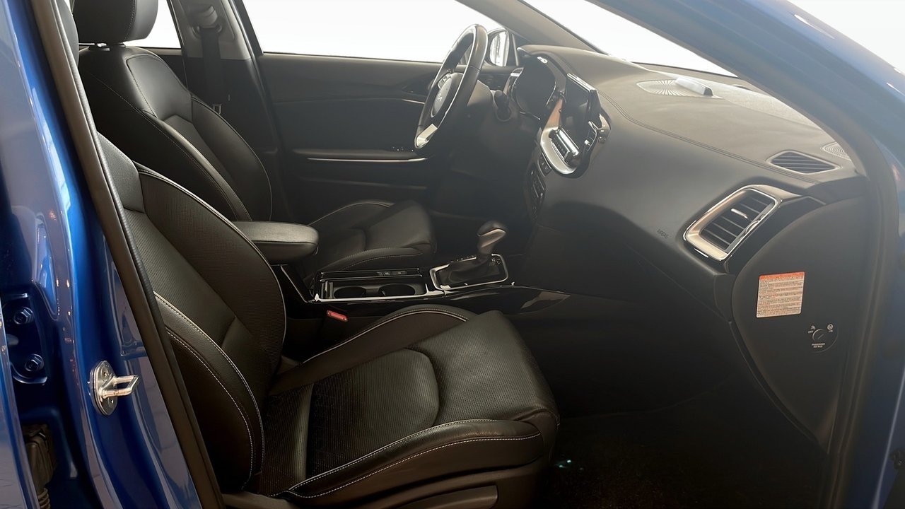 Kia Ceed 1.6 GDI Advance Plus 2022, bild 3/10