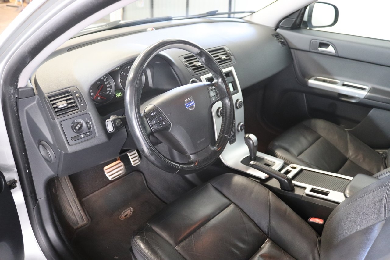 Volvo V50 D3 2012, kuva 6/9