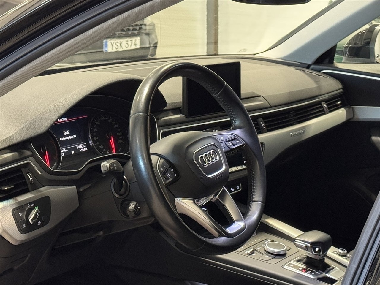 Audi A4 allroad 2.0 TDI 2018, photo 5/10