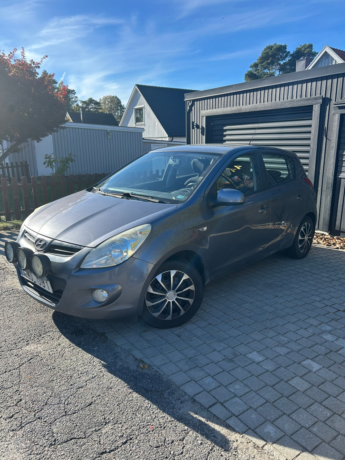 Hyundai i20 5-dörrar 1.6 CRDi Manuell 2009, bild 2/8