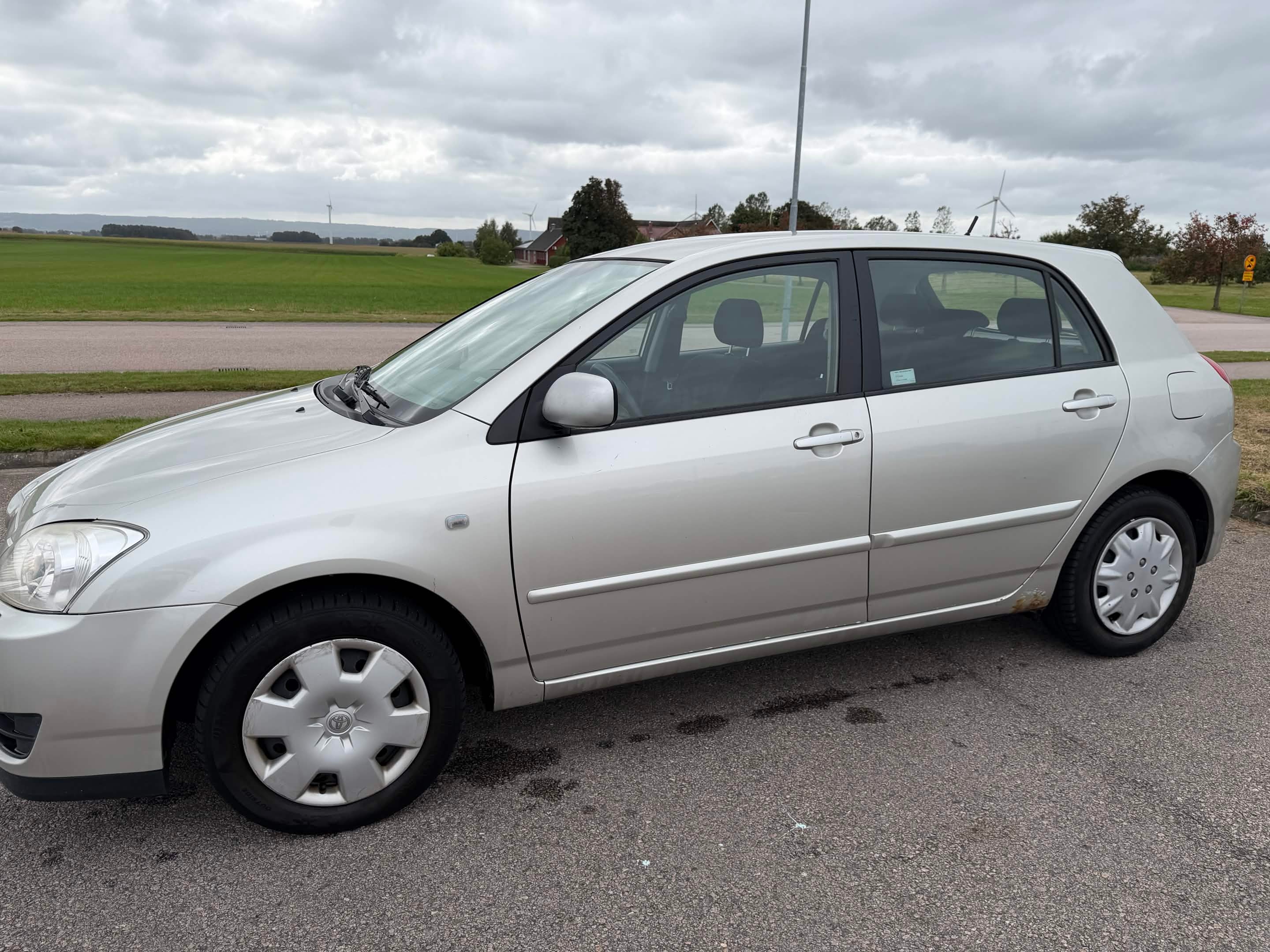 Toyota Corolla 2005, bild 2/7