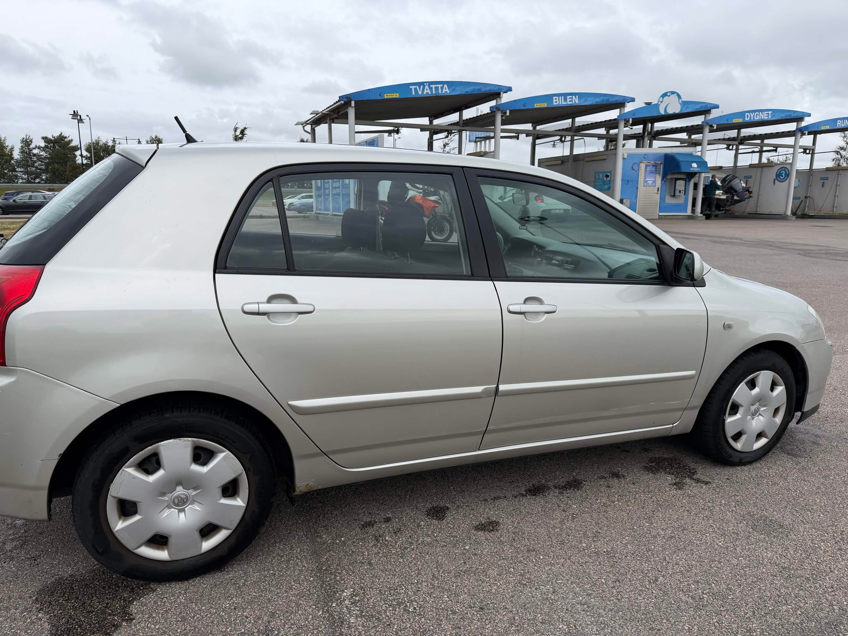Toyota Corolla 2005, bild 3/7
