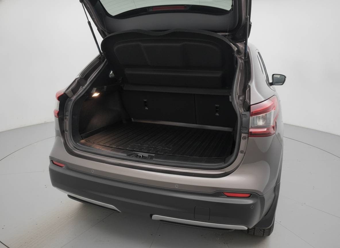 Nissan Qashqai 2021, bild 4/6