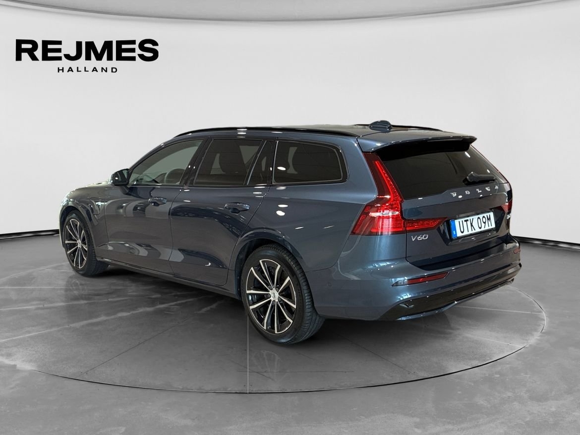 Volvo V60 T6 Plus Dark Nordic 2026, bild 2/10