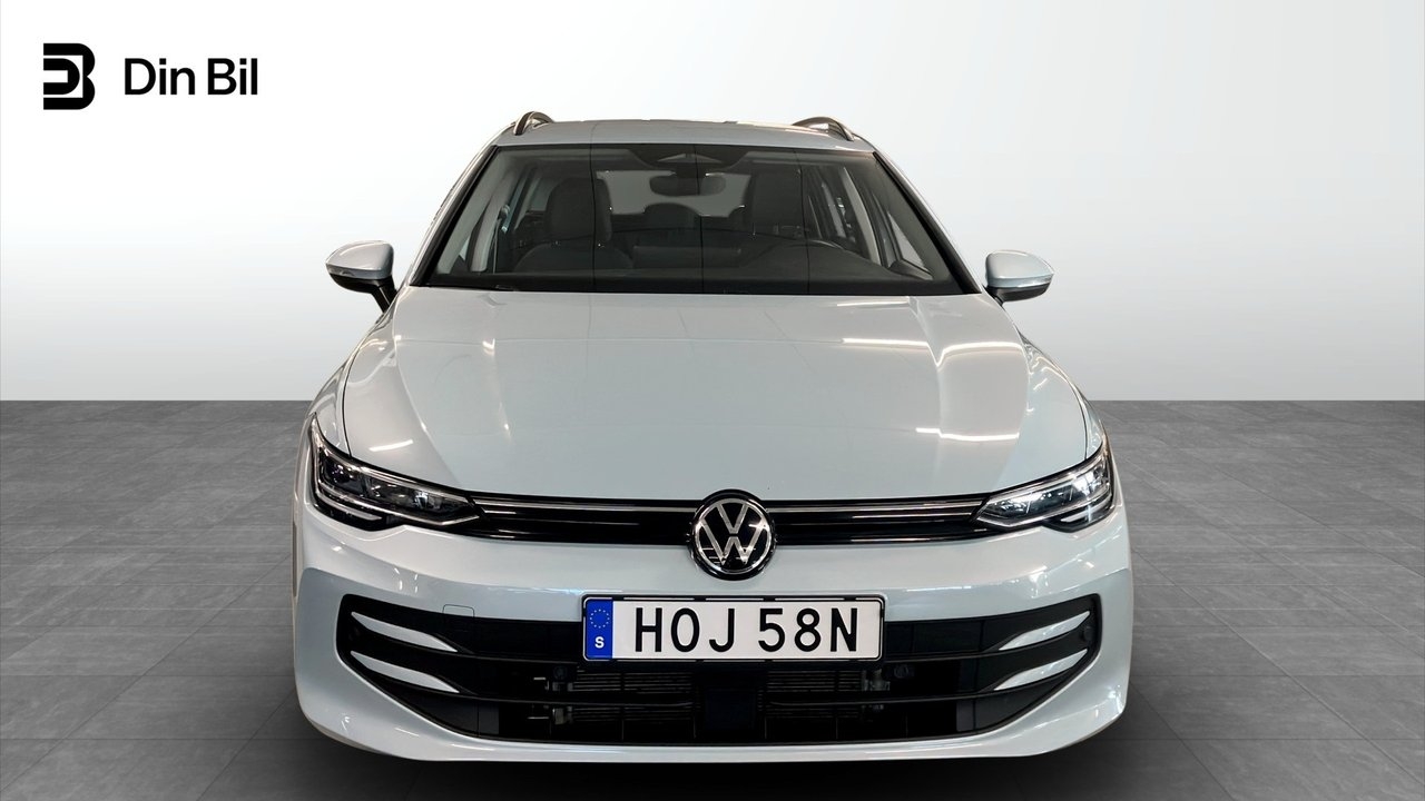 Volkswagen Golf 1.5 eTSI 2026, bild 4/10