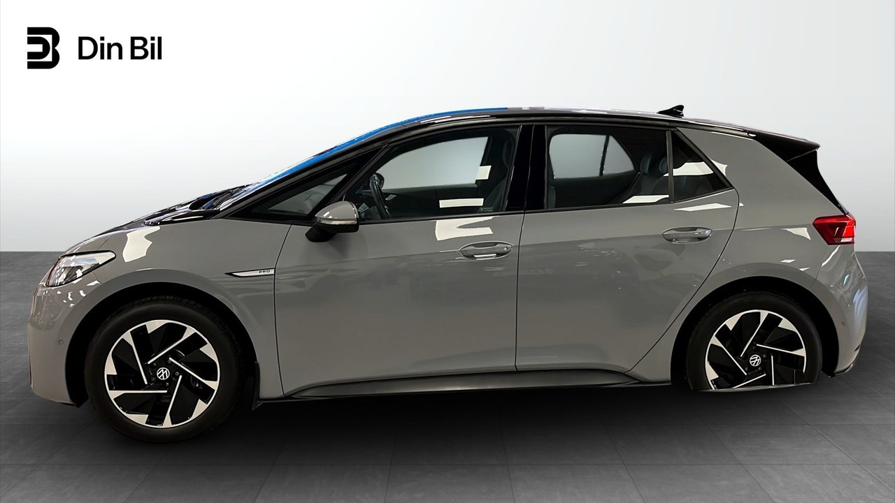 Volkswagen ID.3 Pro Performance 2022, kuva 2/10