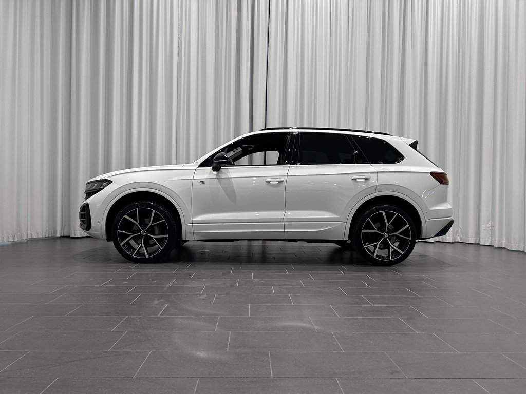 Volkswagen Touareg 2024, bild 2/10