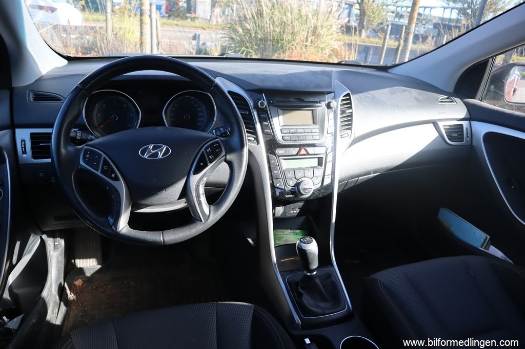 Hyundai i30 1.6 CRDi 2014, bild 5/10