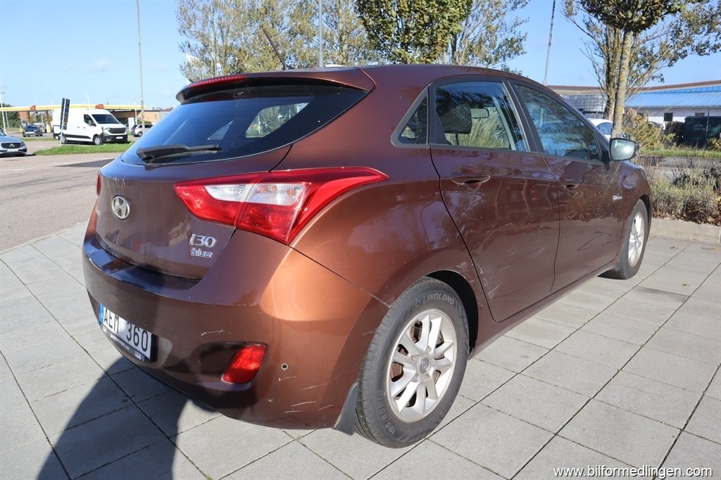 Hyundai i30 1.6 CRDi 2014, bild 3/10