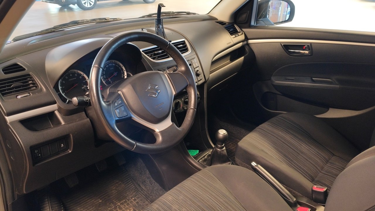 Suzuki Swift 1.2 2015, bild 6/6