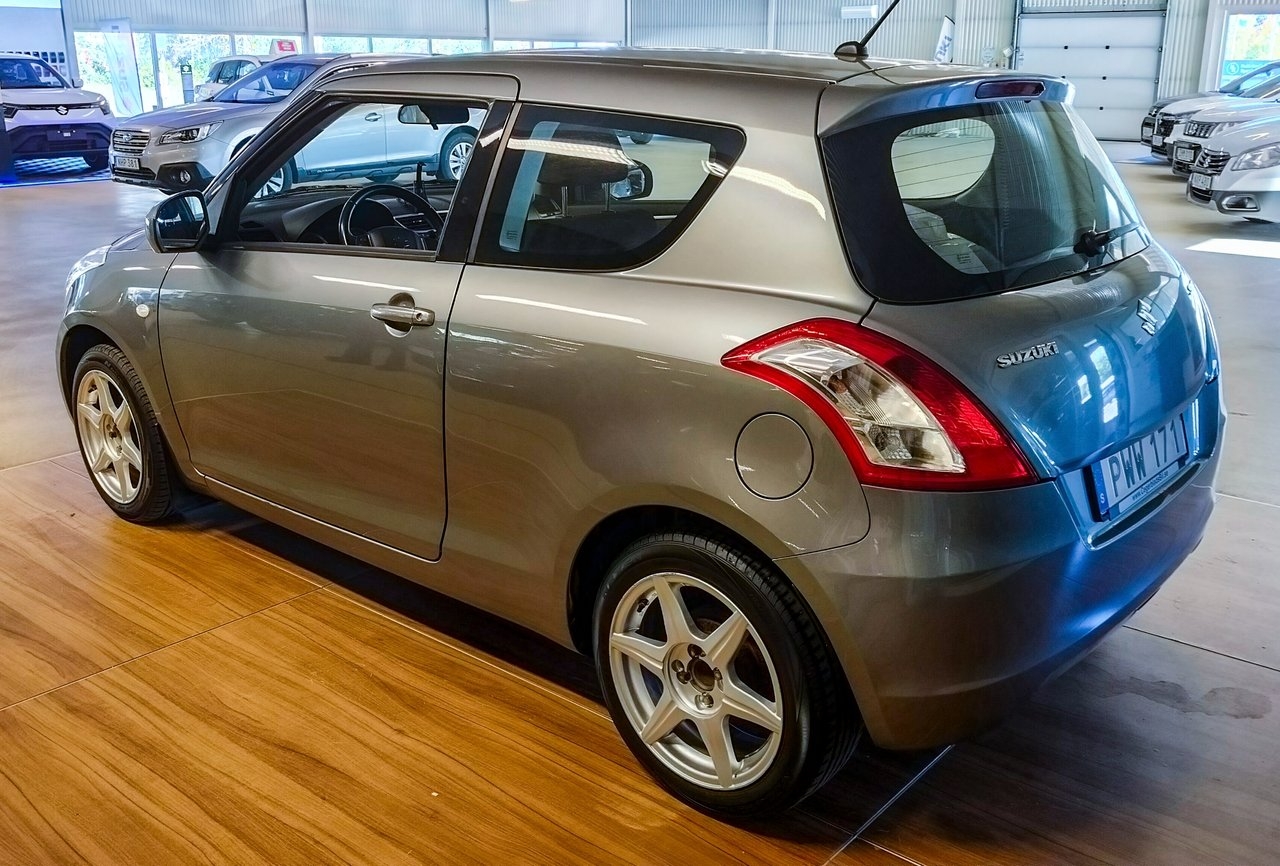 Suzuki Swift 1.2 2015, bild 3/6
