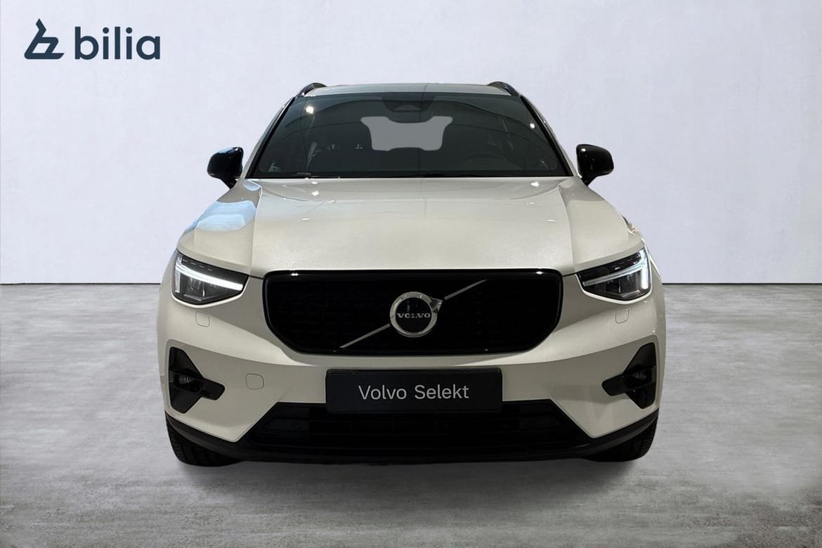 Volvo XC40 B4 Plus Dark 2025, bild 6/10