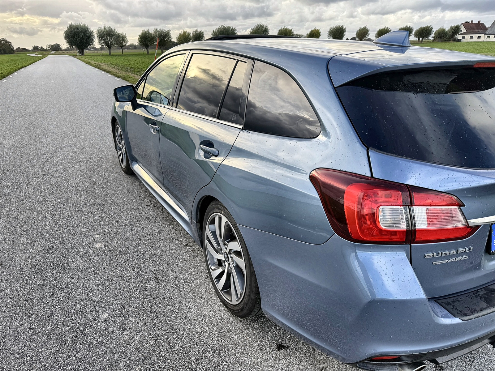 Subaru Levorg 1.6 Turbo 2018, bild 2/5