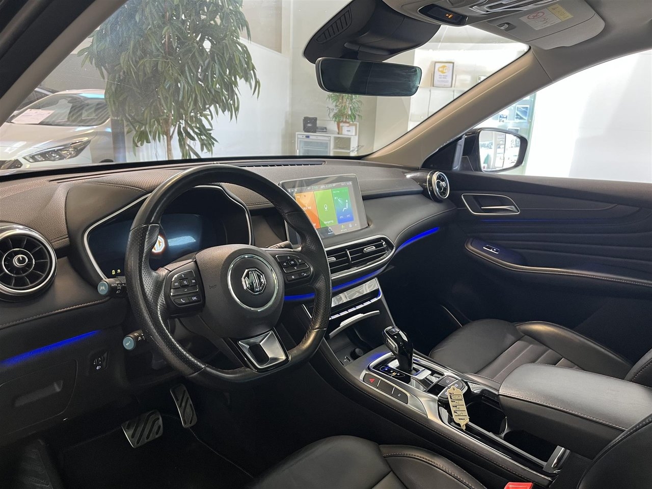 MG EHS Luxury Pano Elstol Pano 2022, bild 2/4