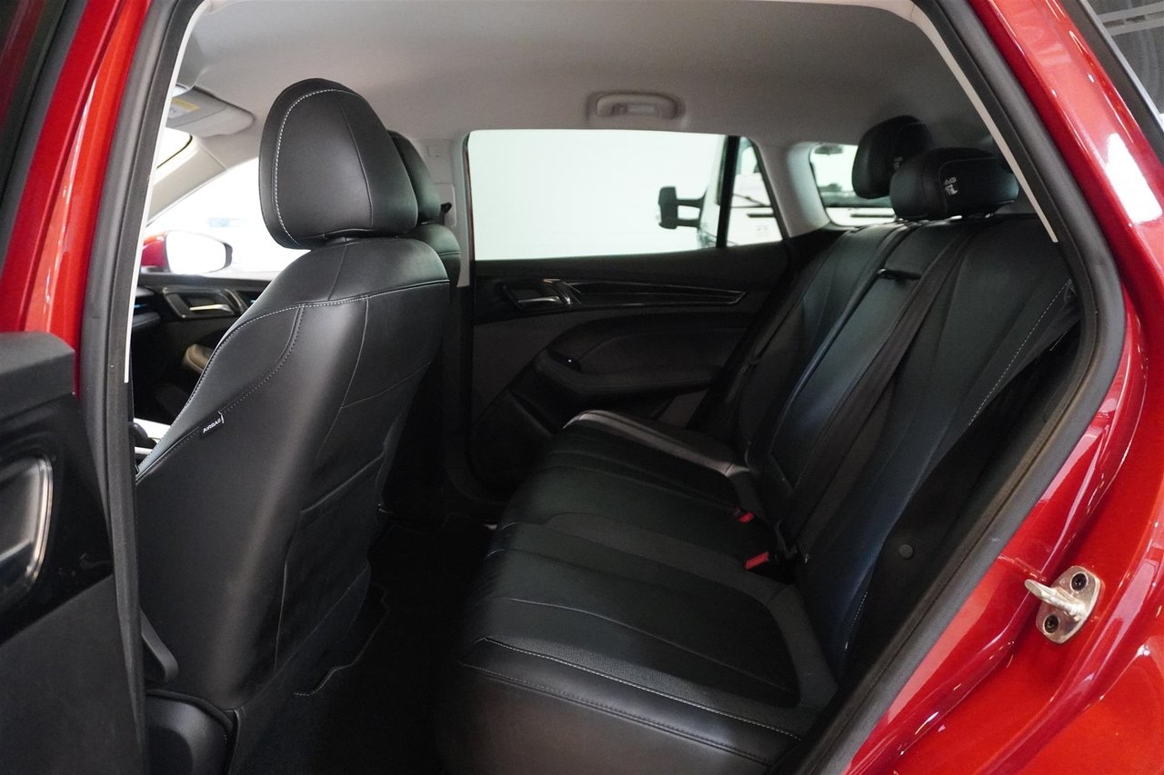 MG MG5 61 kWh Luxury Long Range 2022, bild 7/10
