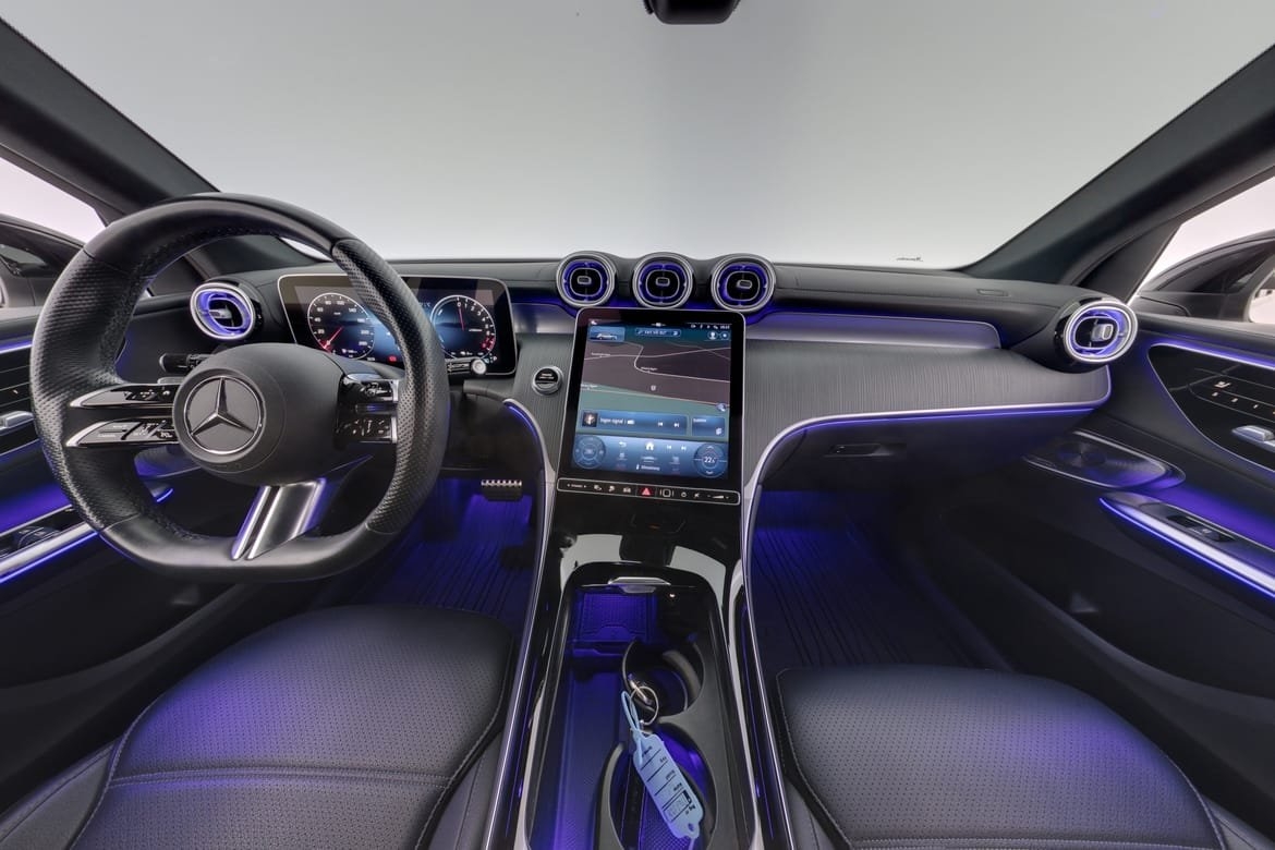 Mercedes-Benz GLC 300 e 4Matic AMG Line 2024, bild 7/10
