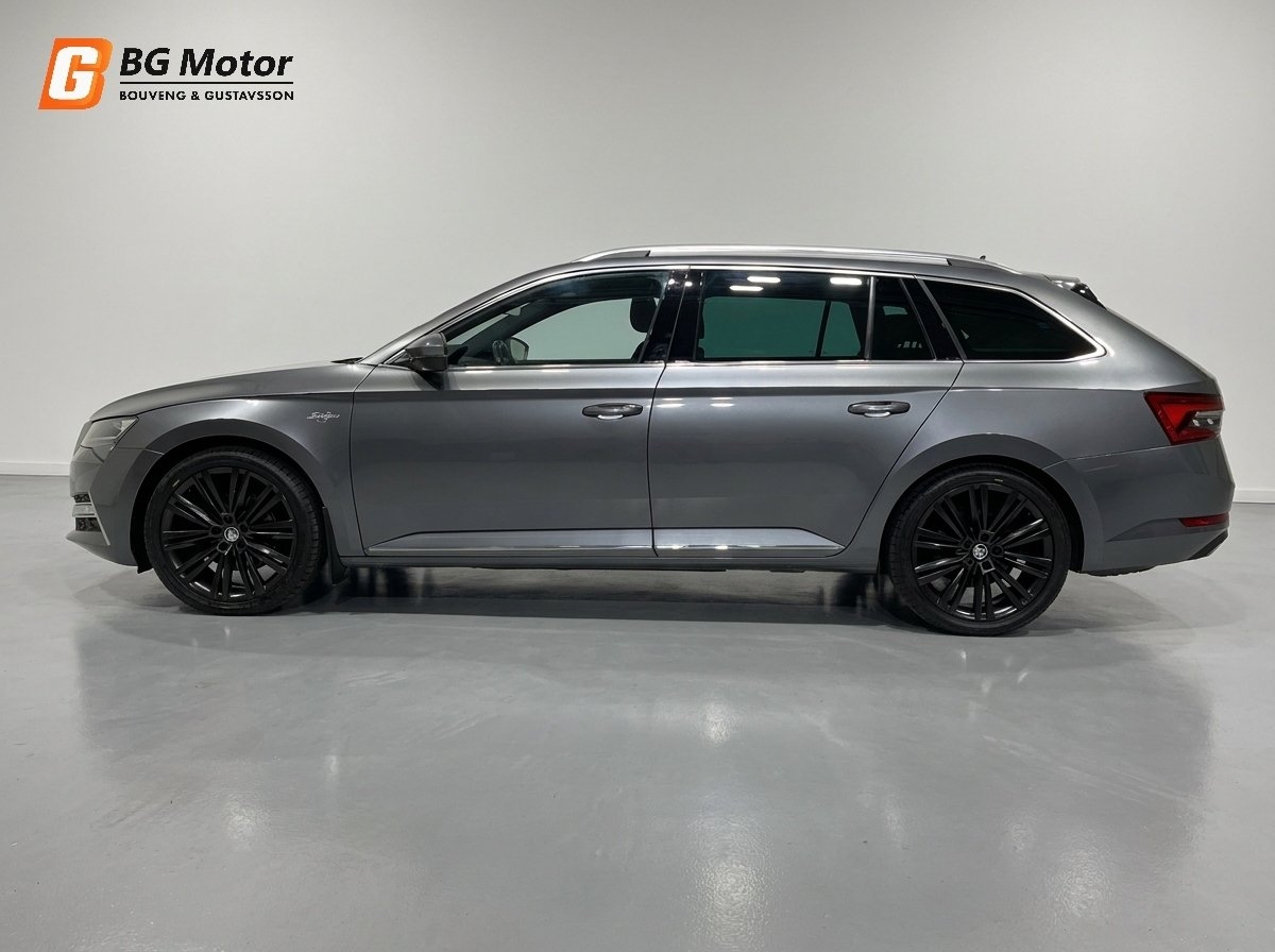 Skoda Superb 2.0 TDI L&K 2023, bild 3/10
