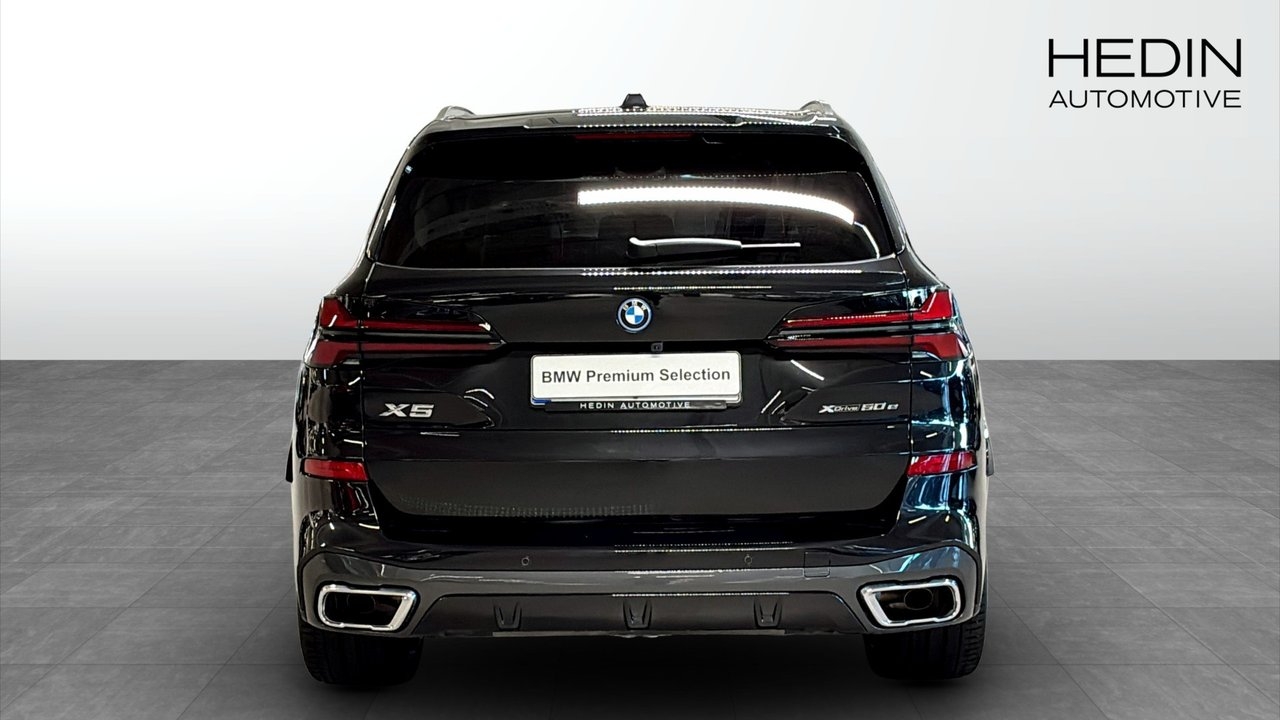 BMW X5 xDrive50e 2025, bild 7/9