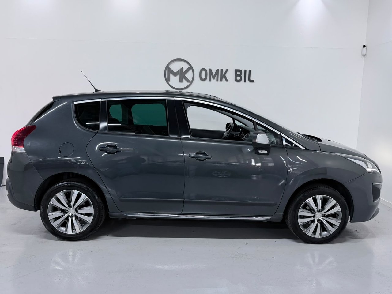 Peugeot 3008 1.6 BlueHDi EAT Euro 6 2015, bild 4/10