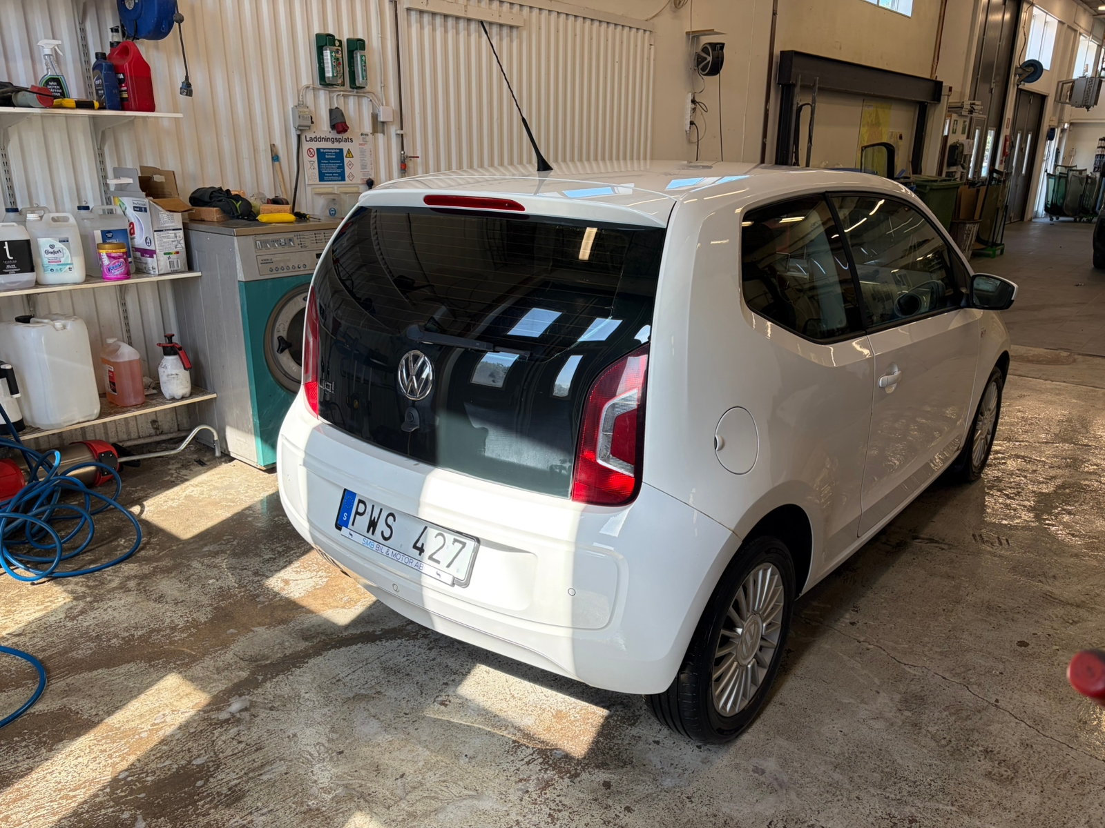 Volkswagen up! 1.0 2012, bild 4/6