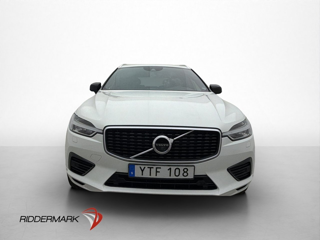 Volvo XC60 T8 R Design 2019, bild 2/38
