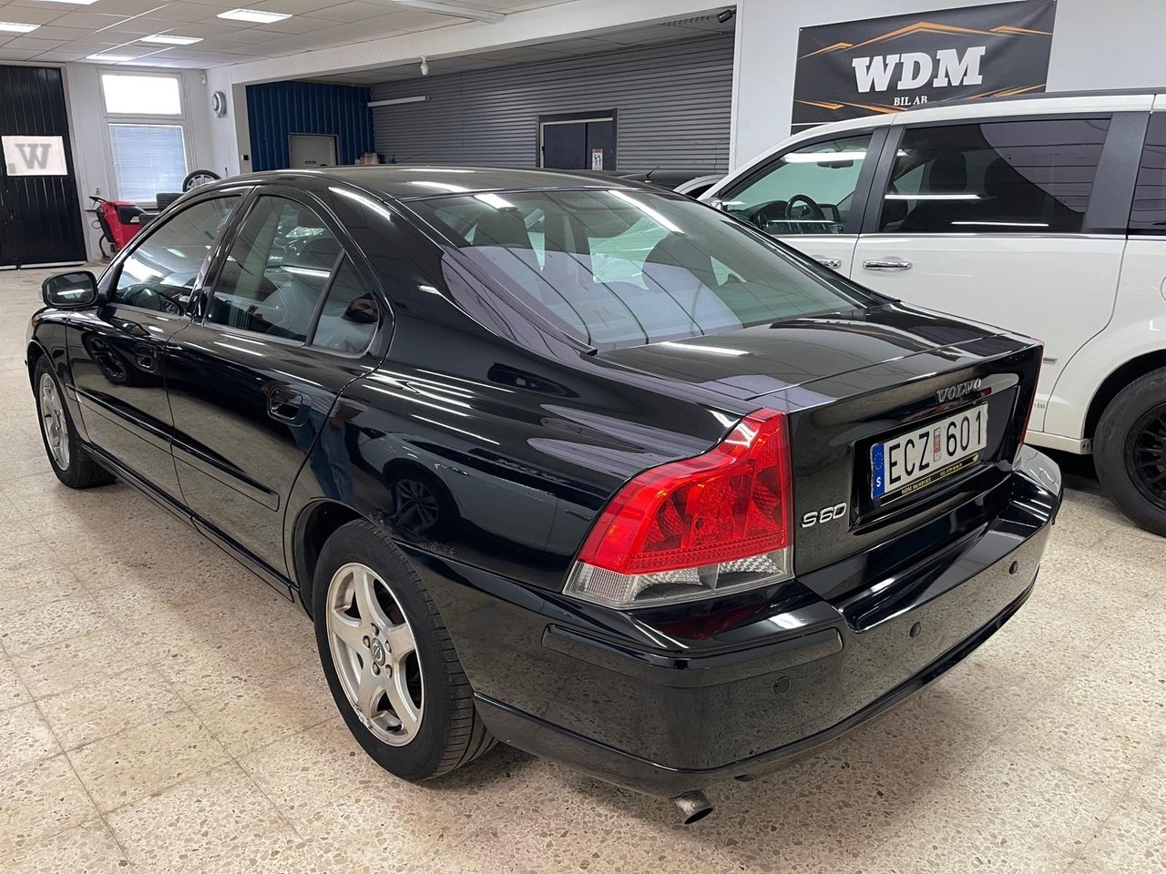 Volvo S60 2.4 Momentum Euro 4 2007, bild 4/10