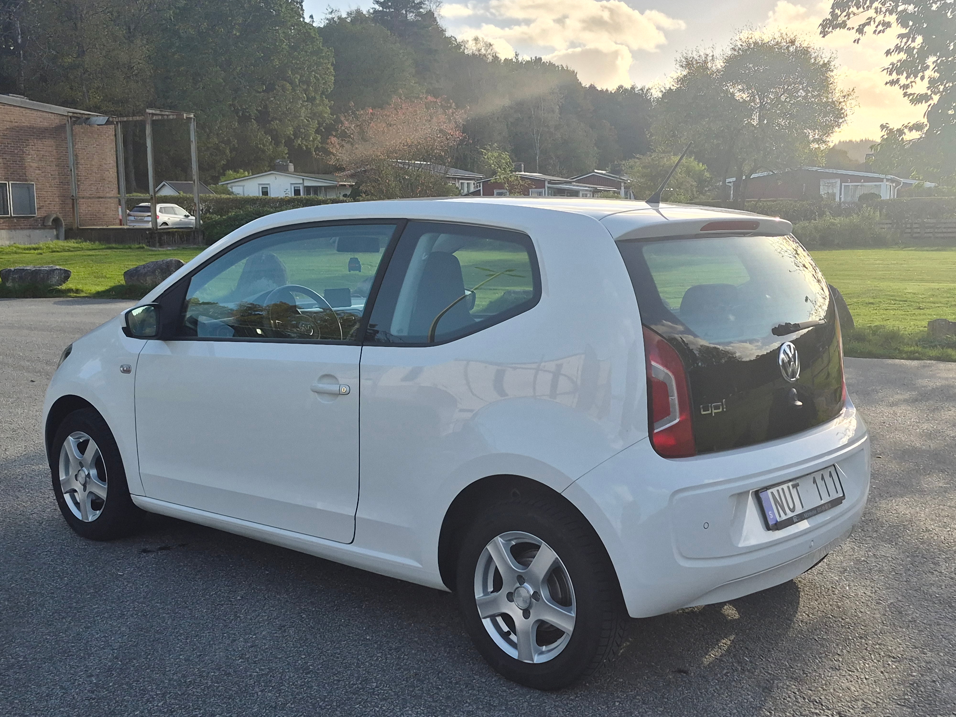 Volkswagen up! 1.0 2013, bild 3/7