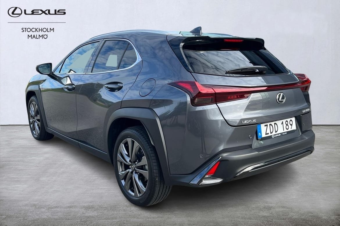 Lexus UX 2026, bild 2/10