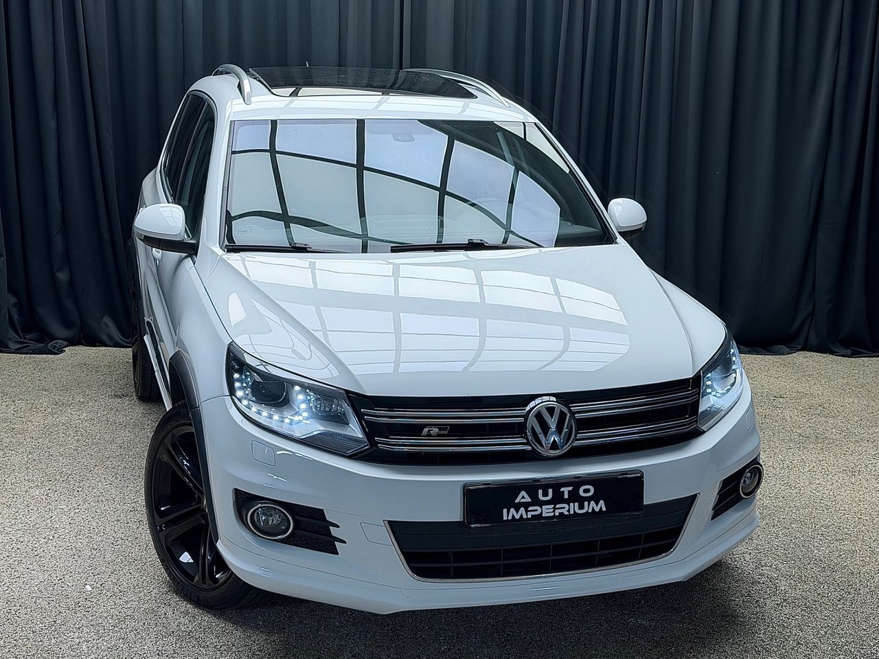 Volkswagen Tiguan 2.0 TDI R-Line Sport 2015, bild 2/10