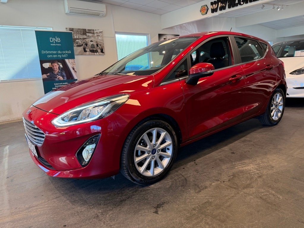 Ford Fiesta 1.0 EcoBoost Titanium 2018, bild 2/10