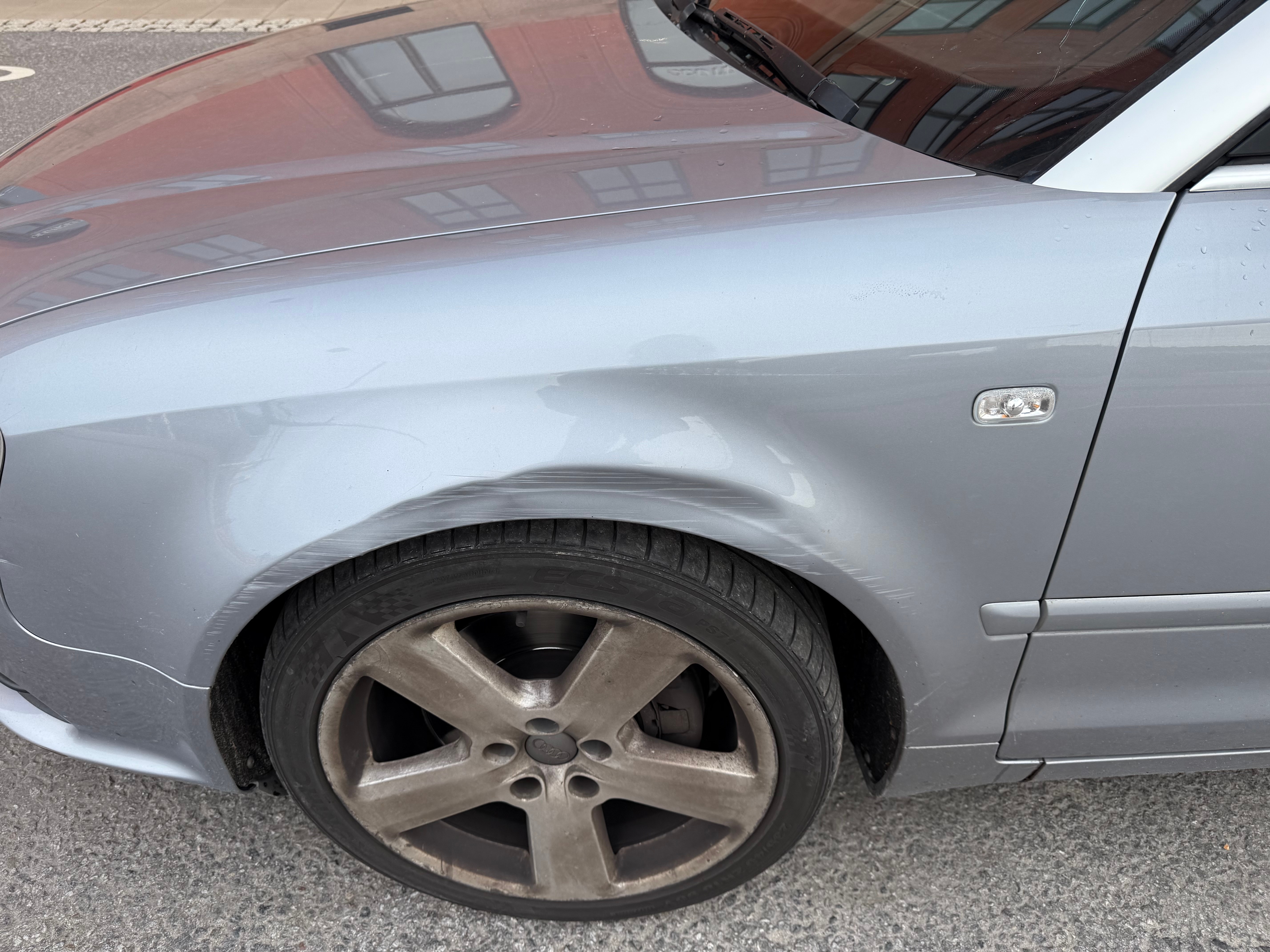 Audi A4 2007, bild 3/5