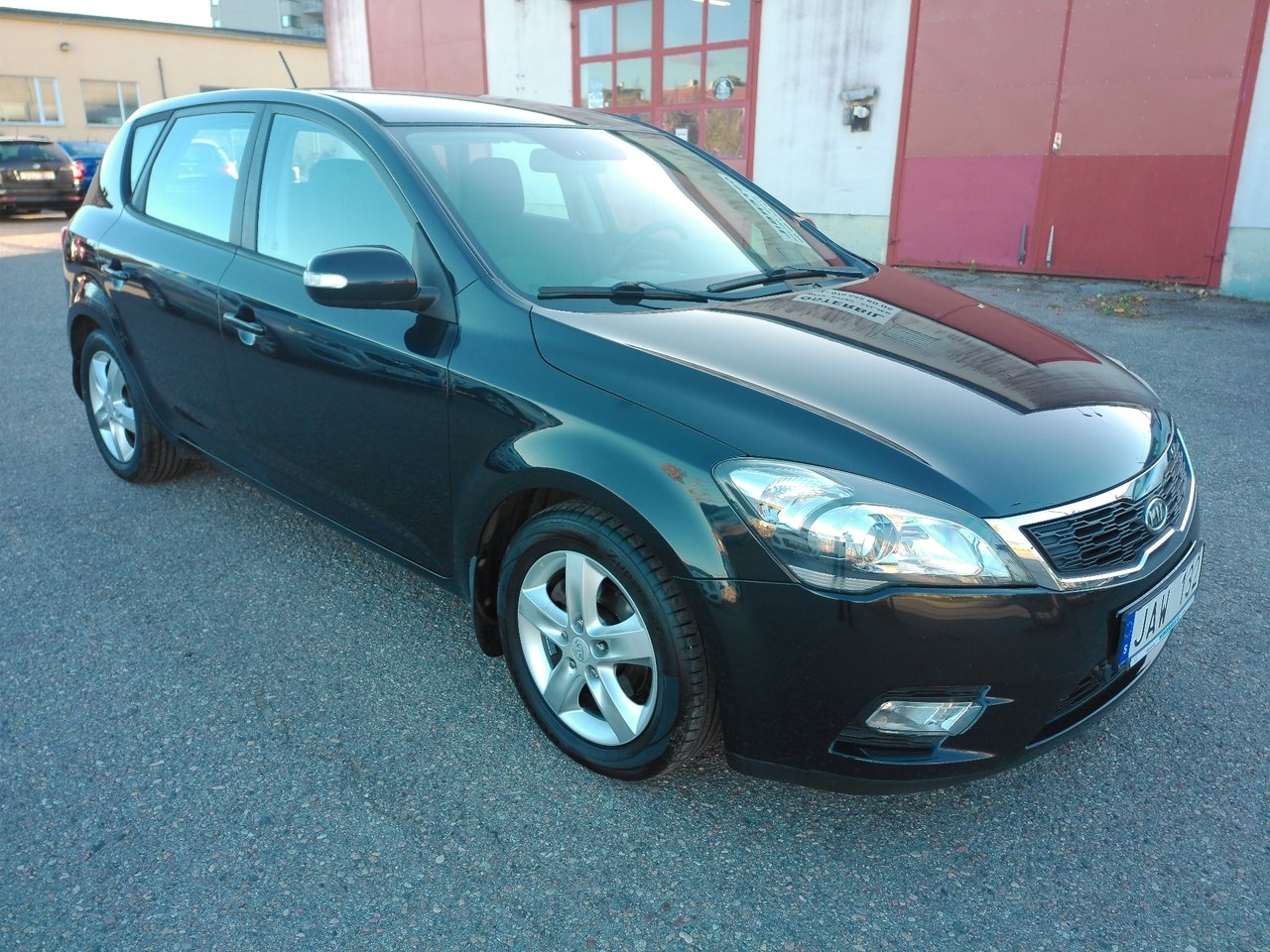 Kia Ceed 1.6 CRDi 128 2011, bild 2/10