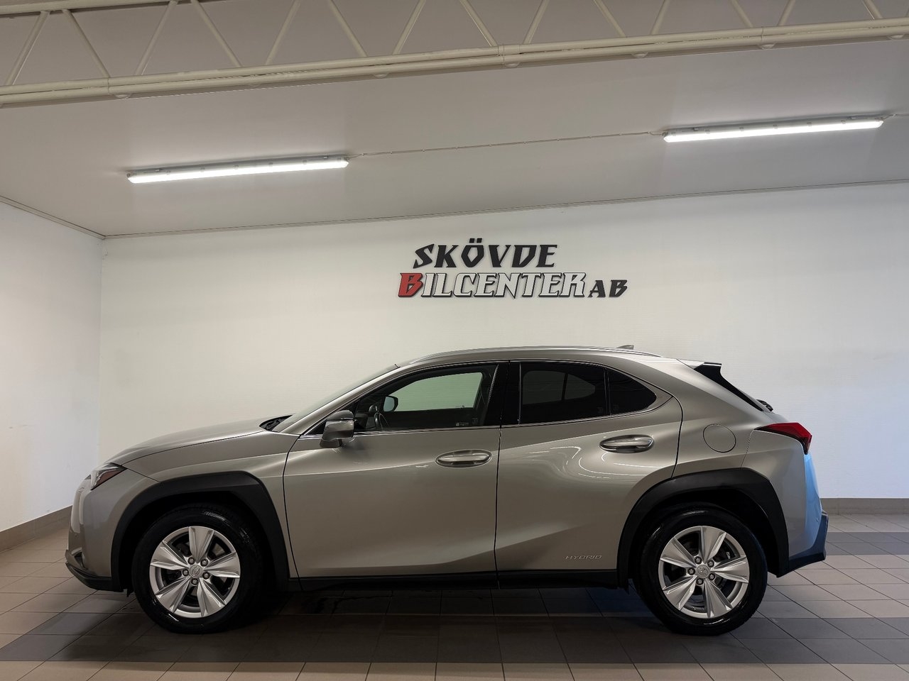 Lexus UX 250h