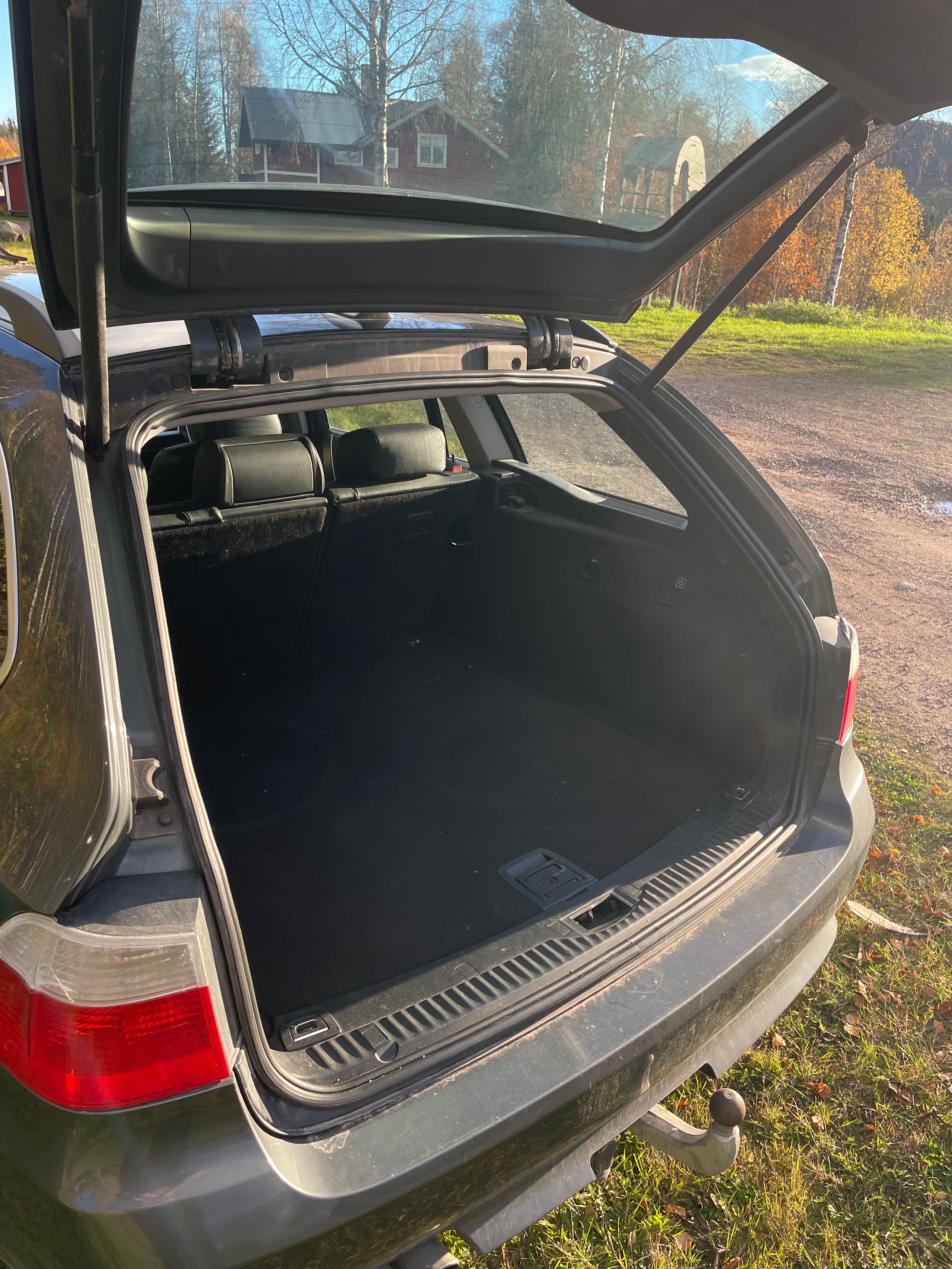BMW 525i 2005, bild 4/4