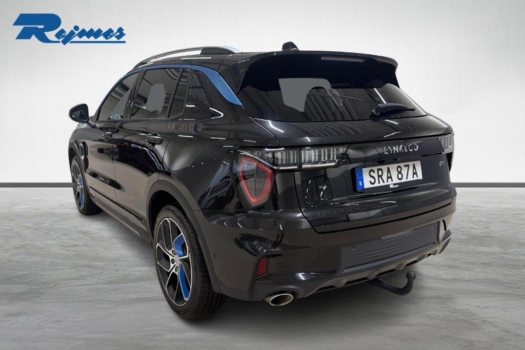 Lynk & Co 01 PHEV 2024, bild 2/10