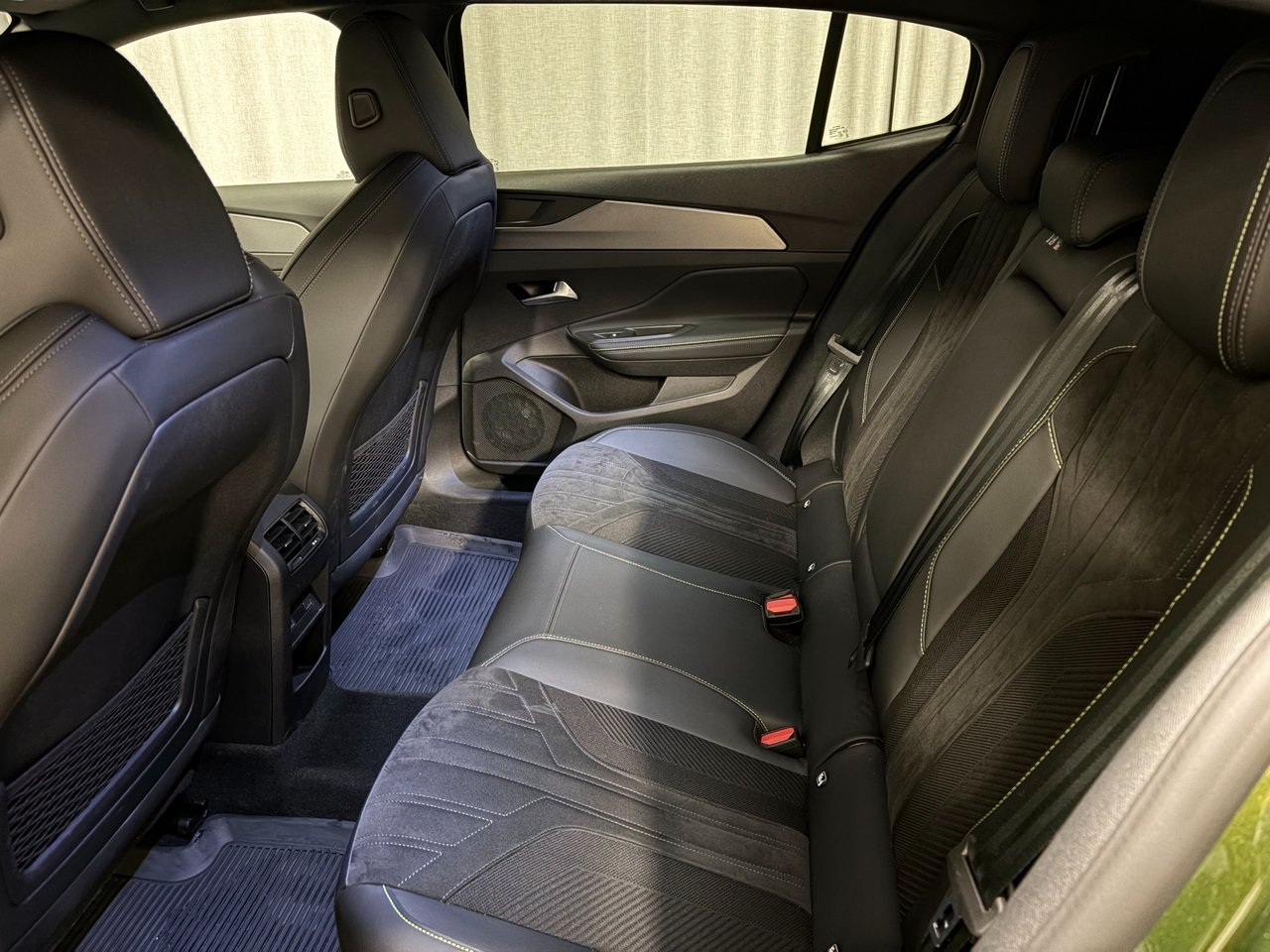 Peugeot 408 GT 2026, bild 6/9