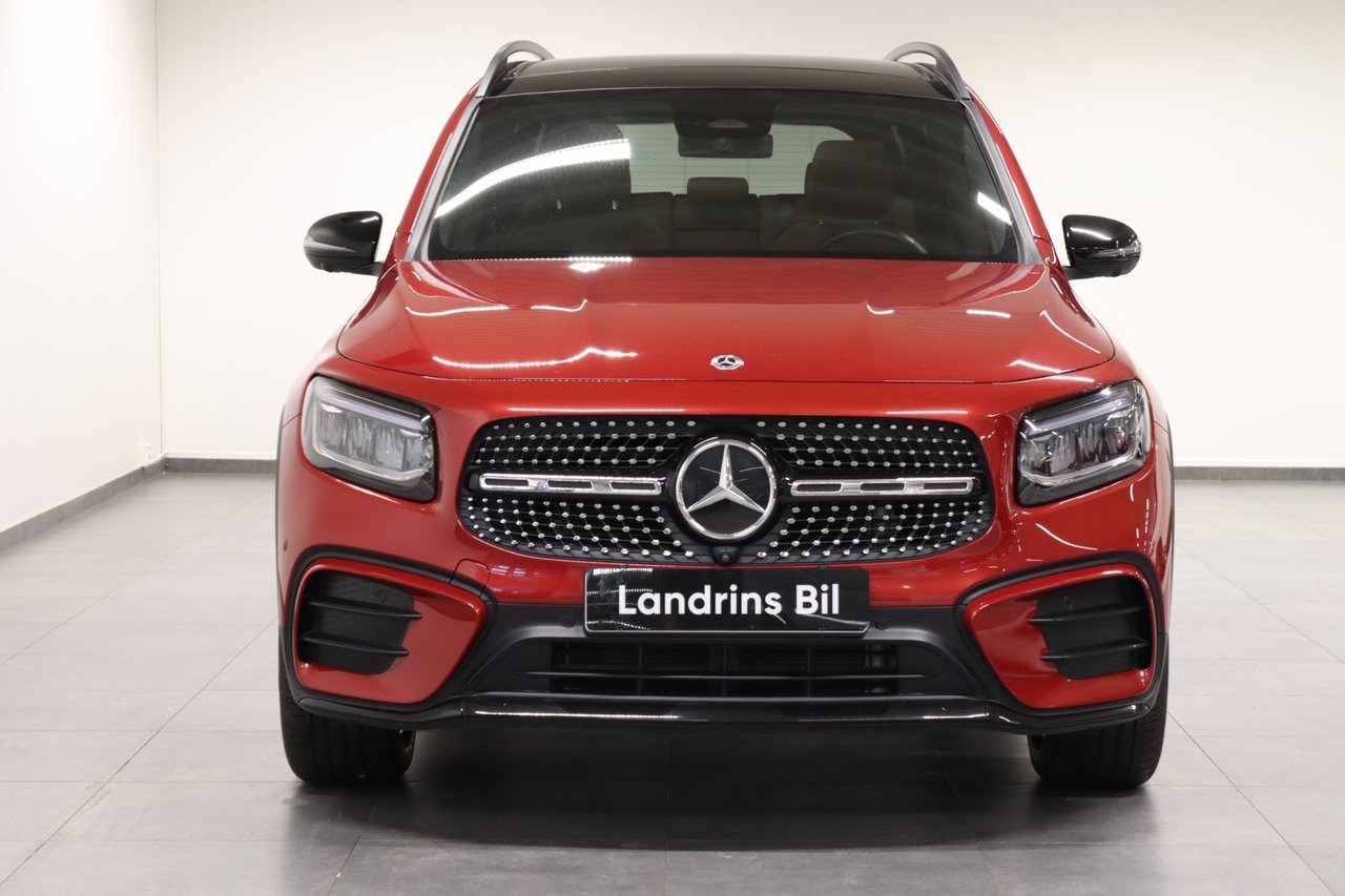 Mercedes-Benz GLB 2025, bild 2/26